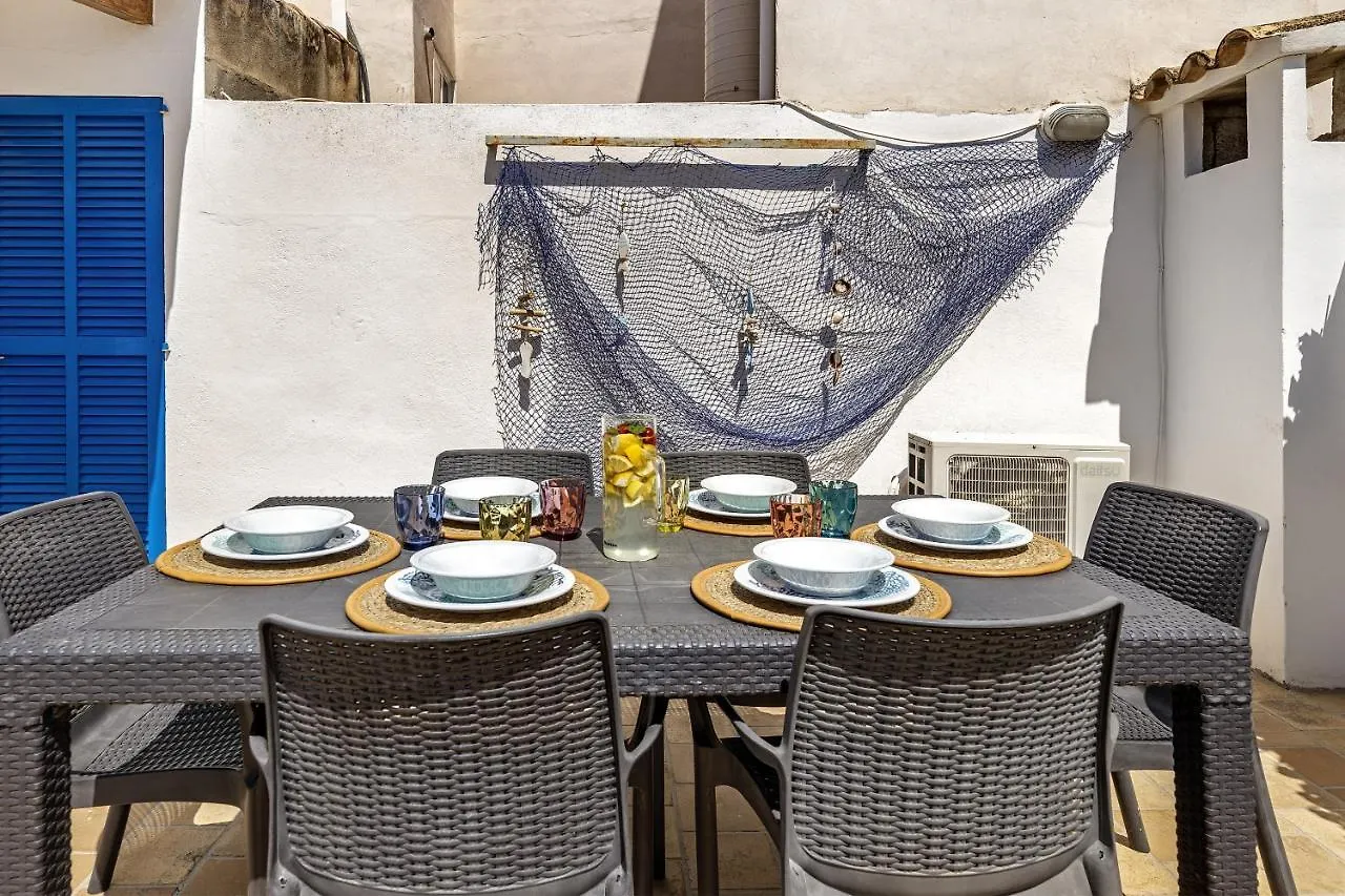 Duplex Flat In The Old Town Of Alcudia Daire 0*, Alcudia (Mallorca)