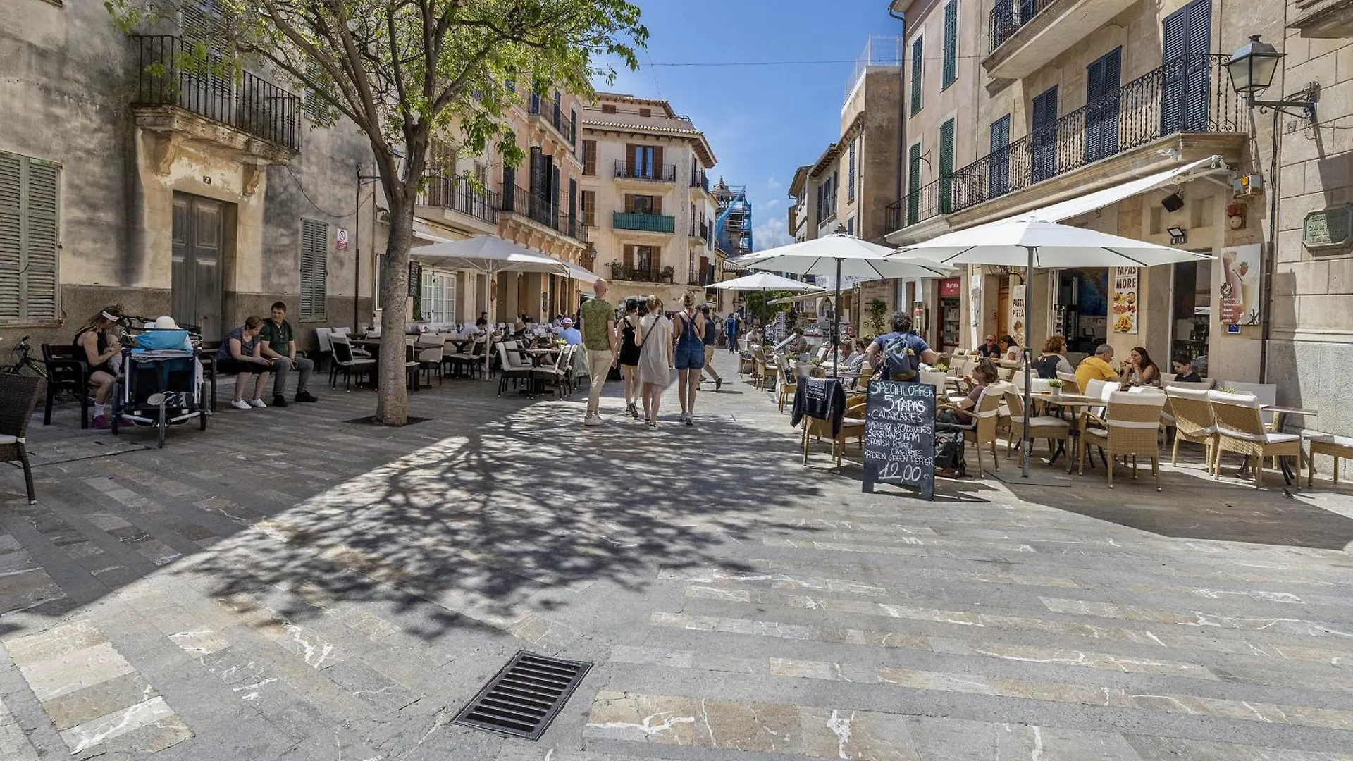 Duplex Flat In The Old Town Of Alcudia Daire