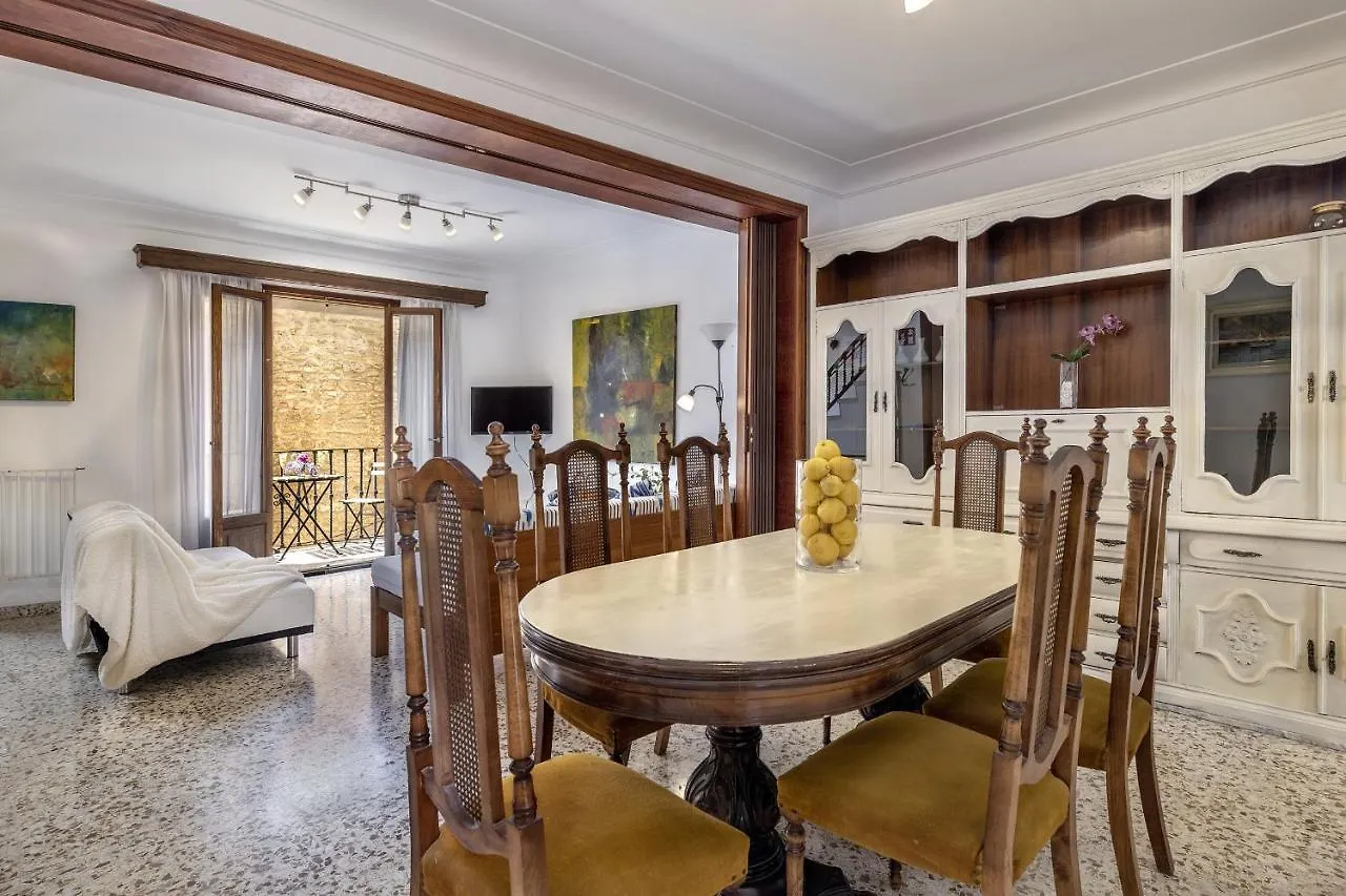 Duplex Flat In The Old Town Of Alcudia Apartamento